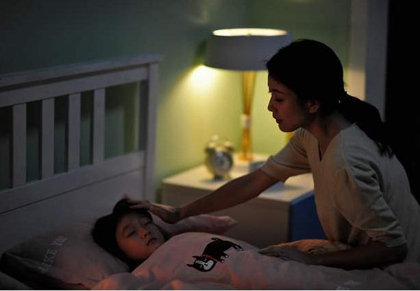 「二胎」婆婆“耍手段”让儿媳怀二胎，满月宴上，儿媳的举动让全家乱了套