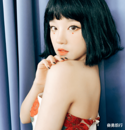 短发|靠综艺节目吸粉无数，现剪短发上热搜，超漂亮