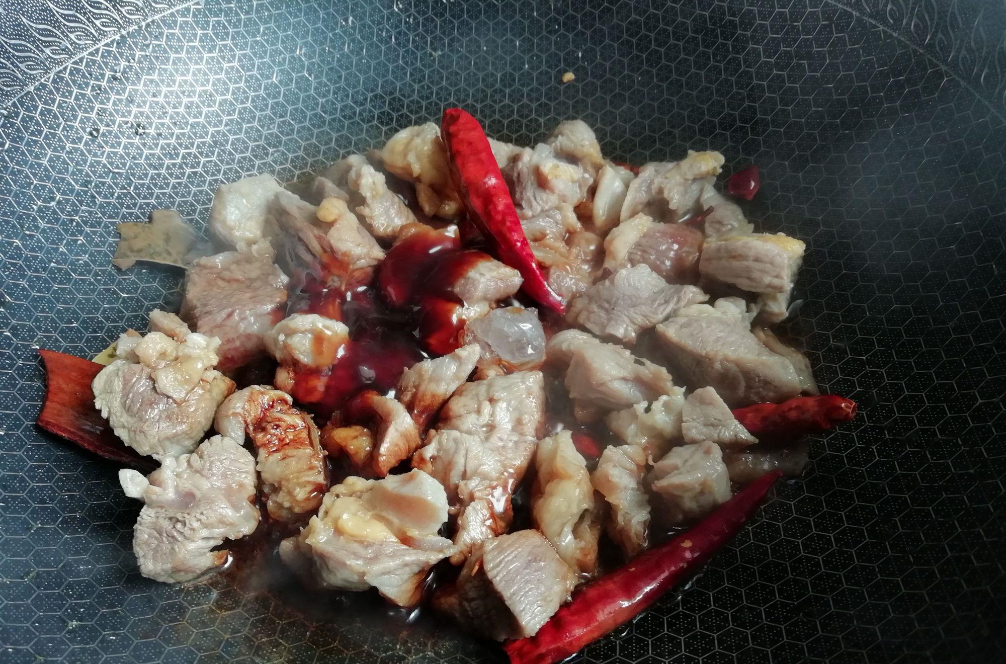 「牛腩」这食材45元一斤，贵也要吃，孩子脾胃好食欲好，个子长得快