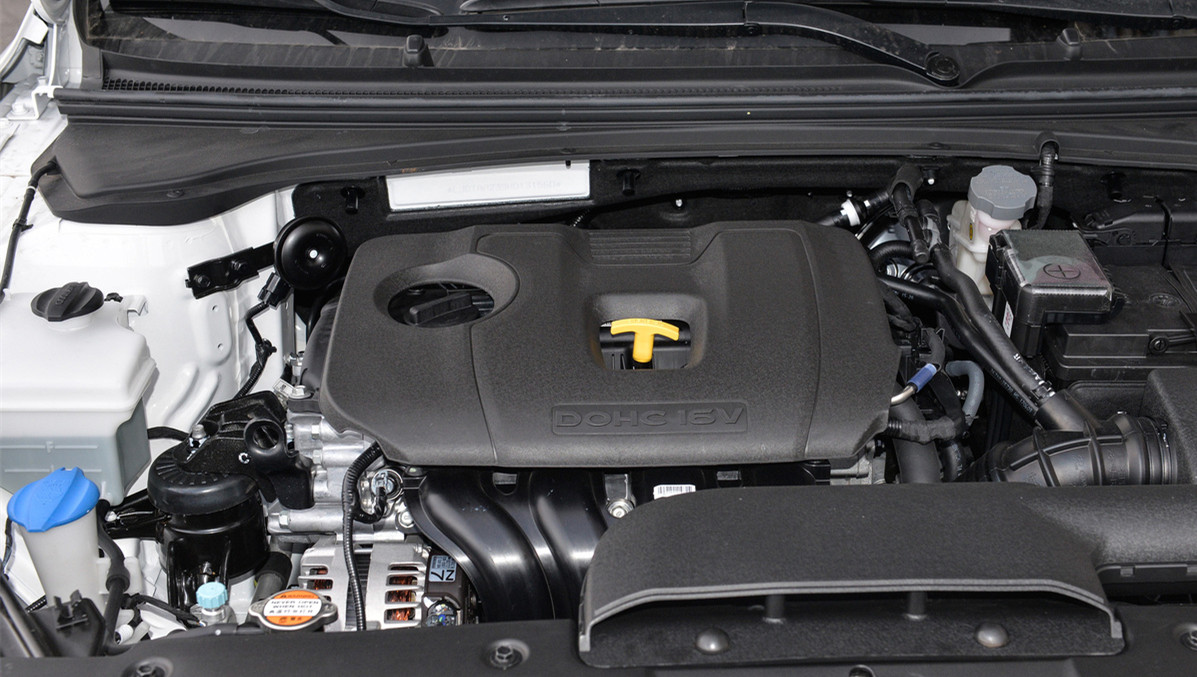 『b级车』颜值甩迈腾一条街,轴距2.77米,标配1.8L+6AT,10W出头却卖不动