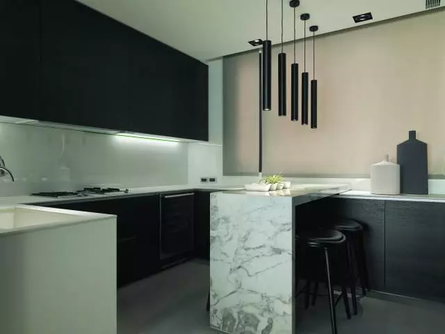 「」厨房不仅仅要实用，独特的设计，让它变得更加时尚