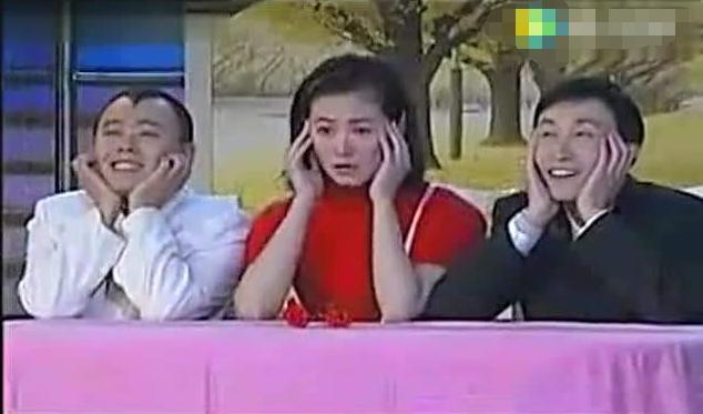 「潘长江」在女厕所居住8年时间，当红时嫌弃妻女，潘长江不为人知的一面