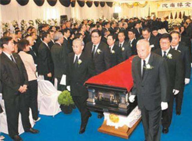 霍英东|包玉刚、霍英东、何鸿燊葬礼有何不同？香港富豪的葬礼是一门学问