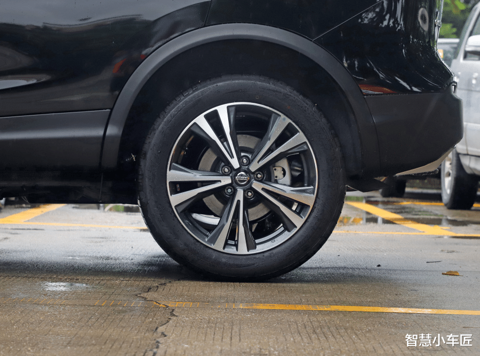 日产逍客|日系再添“强将”,油耗6.2L,151马力+CVT变速箱,远胜大众途岳