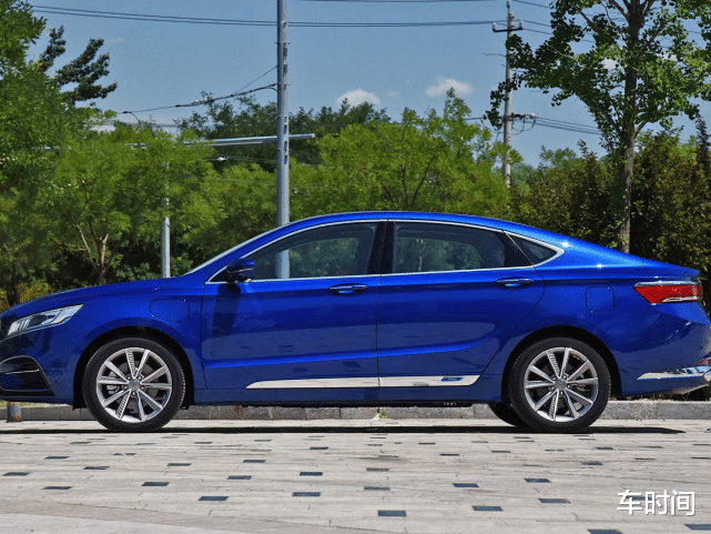 本田雅阁|了不起的“中国造”!一箱油1000KM,比雅阁便宜10万,真成功