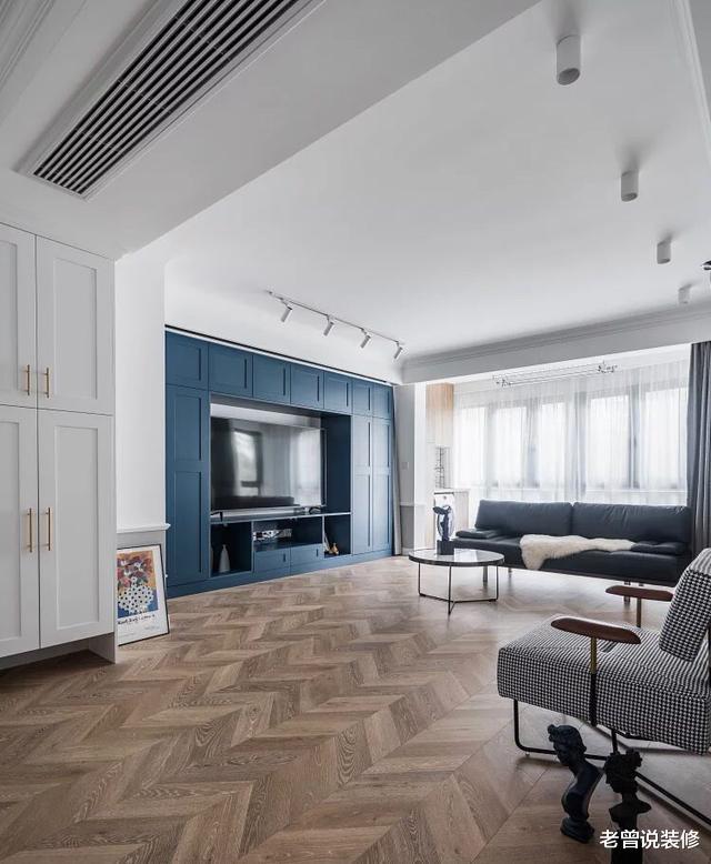 设计师|上海发现一户人家，全屋打满实用柜子，设计风格还讲究到不行