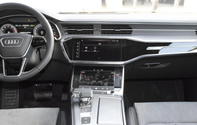 「宝马5系」宝马5系太贵看它不香？2020款颜值酷毙了，最高降幅近7W配2.0T