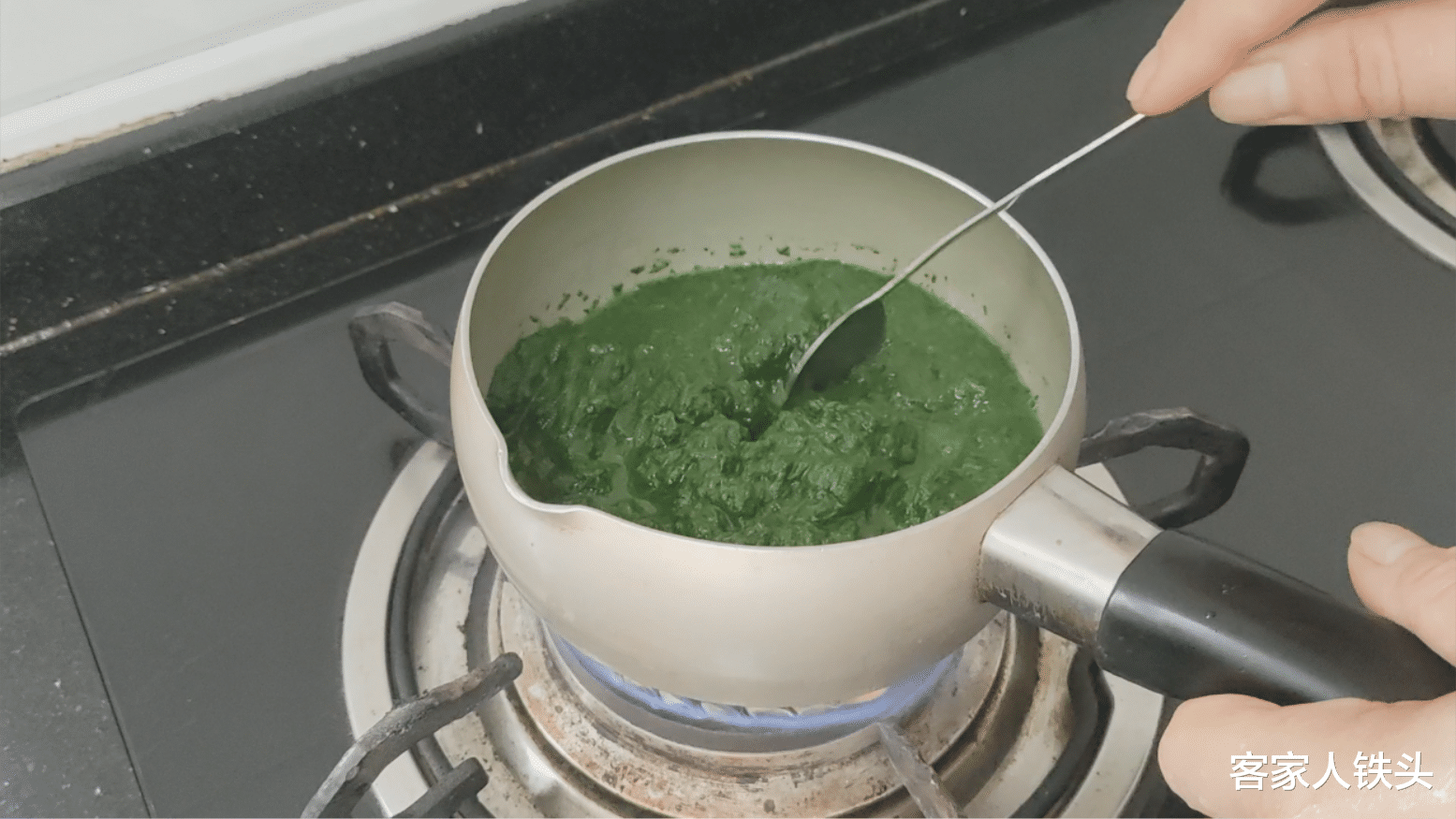 『香菇』客家算盘子，教你一个新吃法，美味又养气血，一口一个吃着真解馋