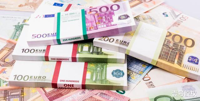 人民币|如果人民币持续贬值，应该持币还是持房？