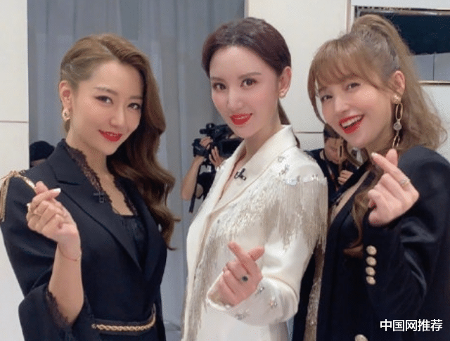 白冰|回忆杀!金莎教白冰开嗓,两人合体再现《神话》主题曲