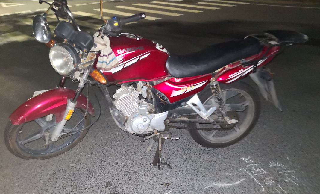 珠海交警|珠海男子喝醉酒开车被深圳司机撞飞！深圳司机因做这事反负全责！