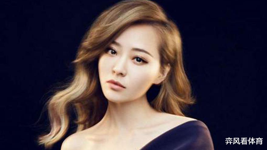 「华晨宇」连接4大品牌代言，问鼎《歌手》，华晨宇已成乐坛新生代领军人物