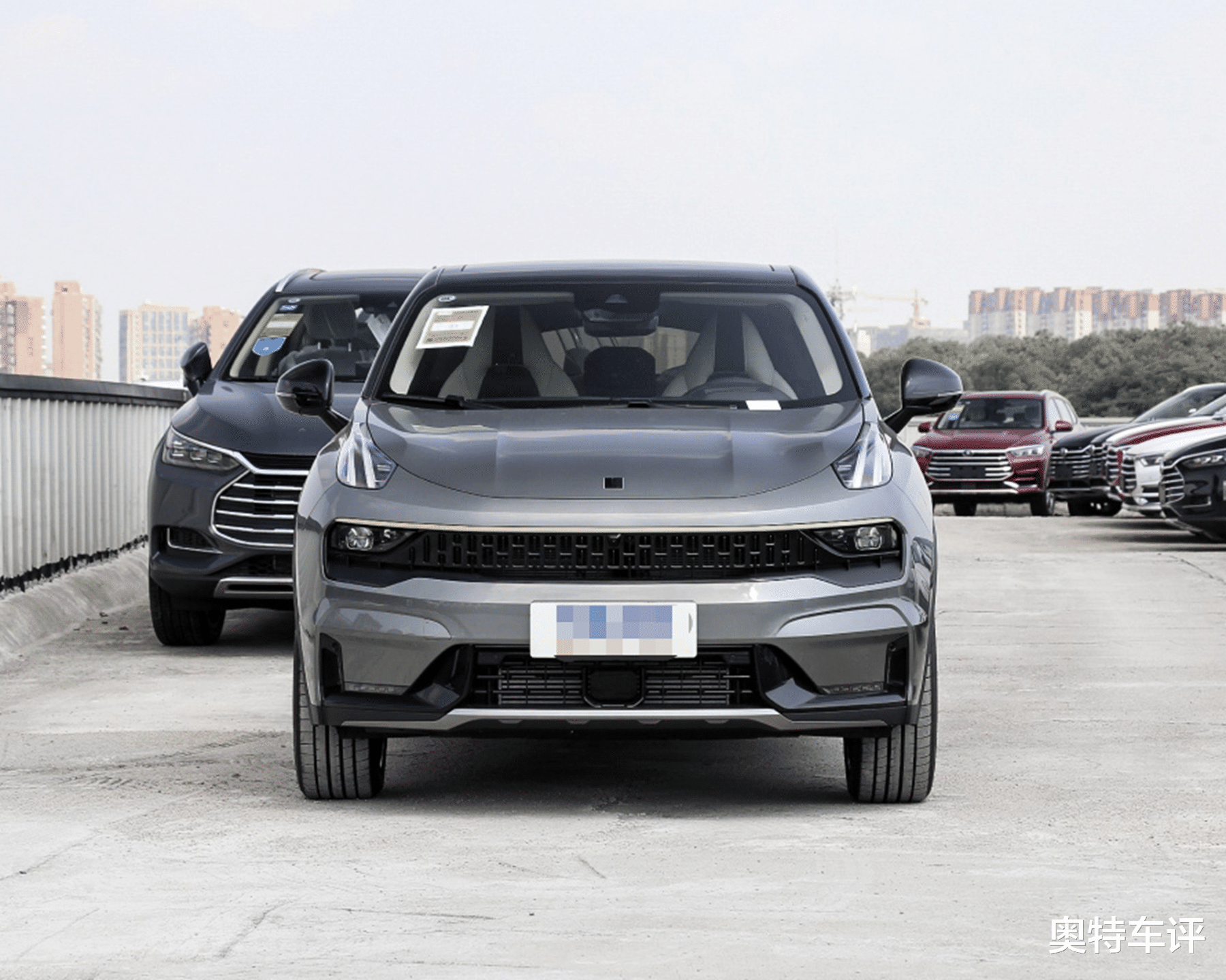 李书福|李书福不给大众留活路！国产“奥迪Q5”来袭，卡宴顿时不香了