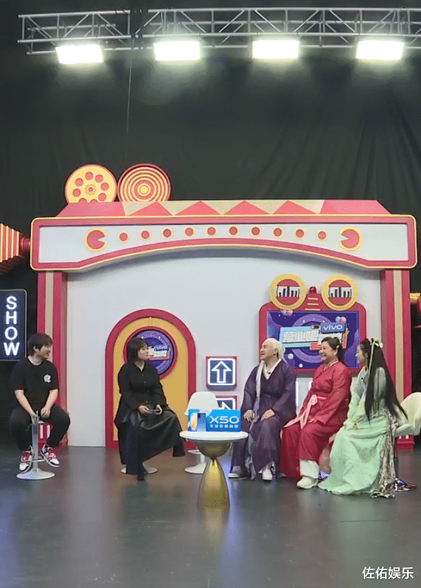 唐艺昕|唐艺昕产后复出综艺首秀，身着古装仙气飘飘，依旧少女感十足