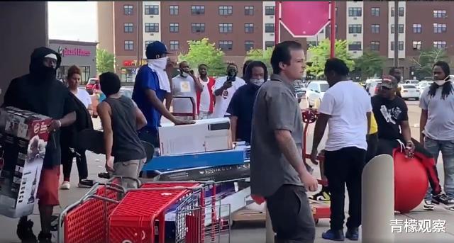 美国:截止5月28日14时,美国开始乱了,比起疫情更可怕的终于出现......