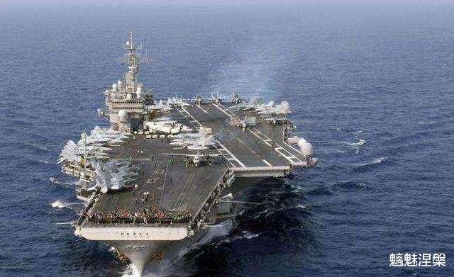 [舰载机]1960年的小鹰号航母，比山东舰怎么样？