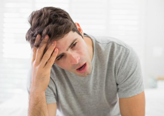 癌细胞■“癌”字三张口,医生从来不碰的4种食物,你再碰就是喂养癌细胞