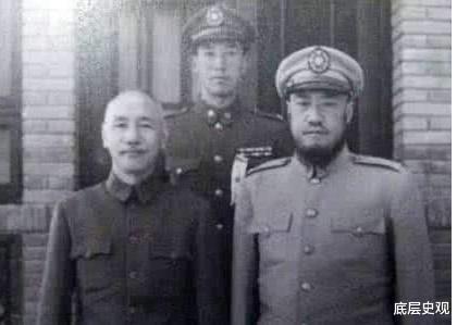 马步芳|毛主席严禁这支军队投降，最后三千名战士投河自尽，领导死于异国