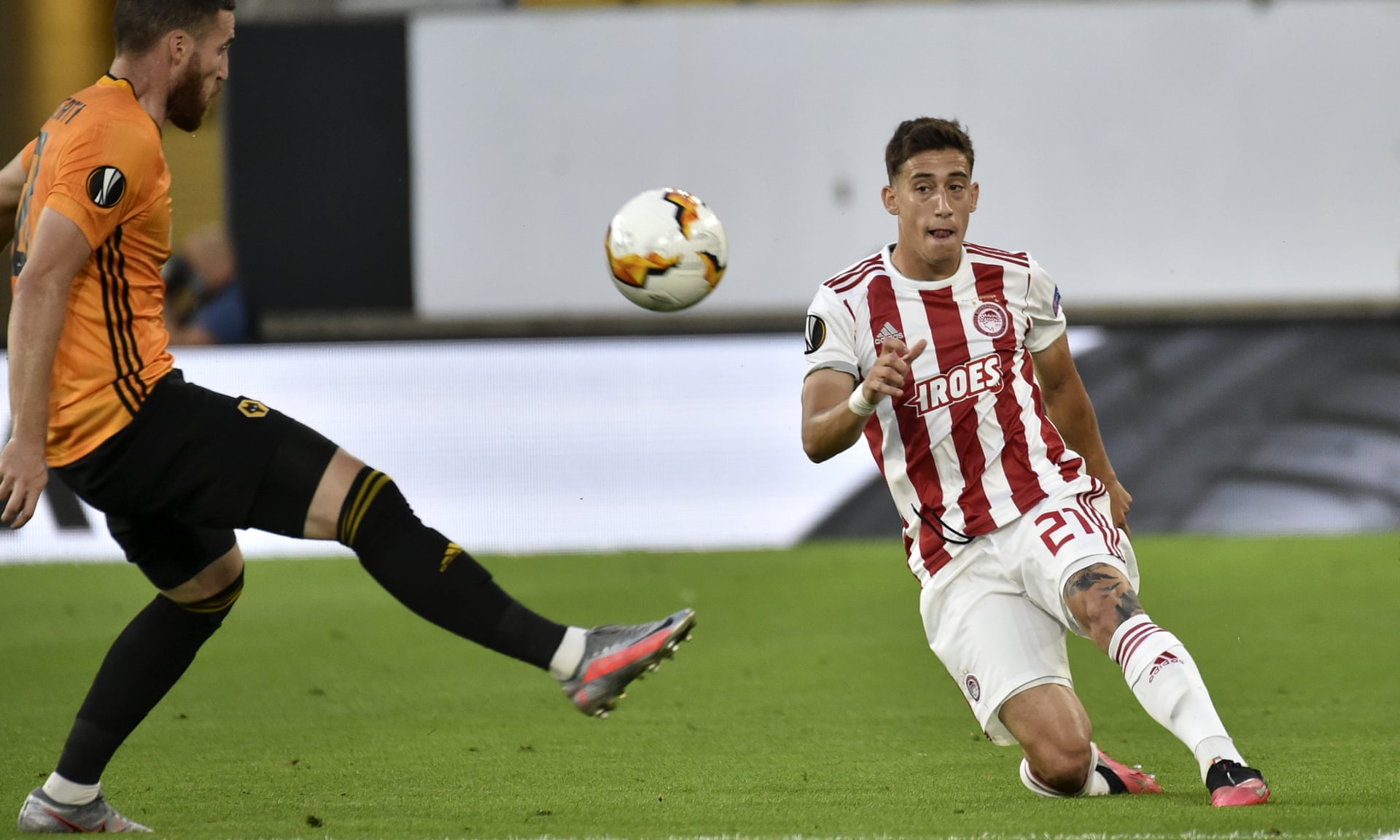 利物浦|赛季首签！利物浦：希腊后卫签约四年，1175万英镑转会加盟