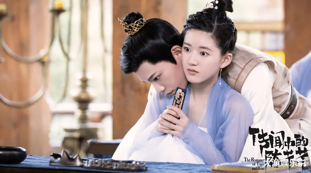 『胡冰卿』胡冰卿仅凭一人之力拖垮四部剧,网友:唐人你确定还要继续捧?