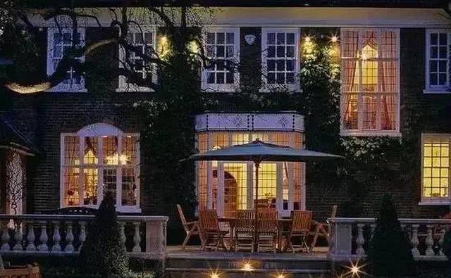 一盏灯，美了一个院子！