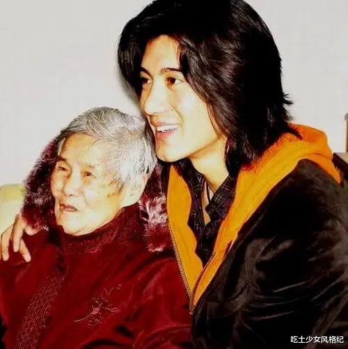 金城武|在抖音爆红的康巴小哥“翻车”了？“帅而不自知”的男星有多稀缺