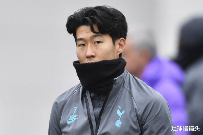 孙兴慜|亚洲巨星膜拜CR7！孙兴慜：最想见的人是C罗，学习他如何训练