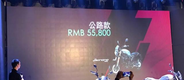 贝纳利|5.58万起！贝纳利幼狮800售价公布，标配Brembo卡钳和滑动离合