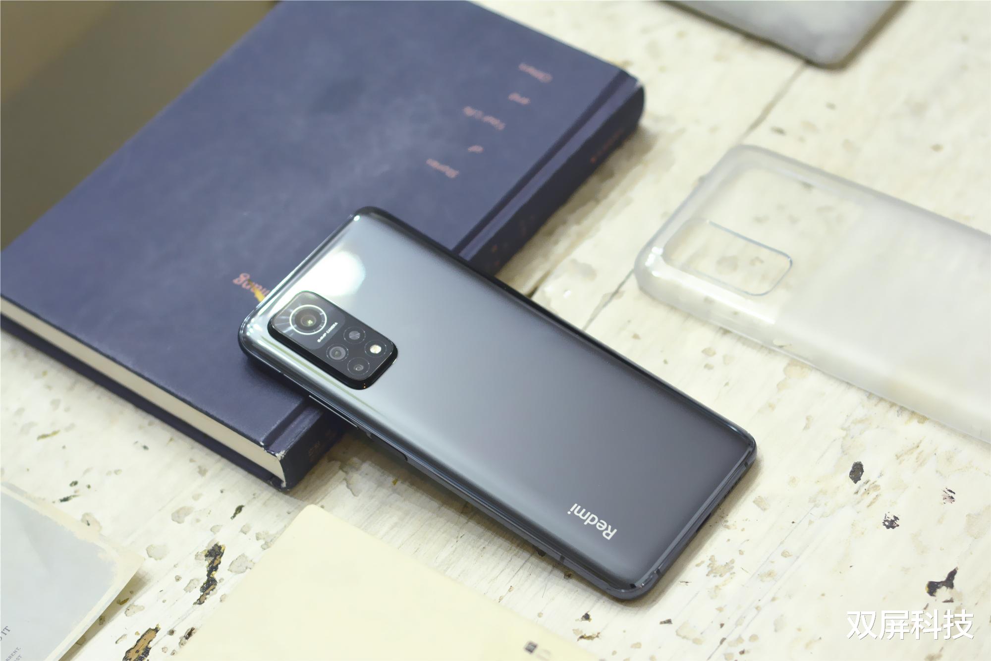 液晶显示器|LCD永不为奴，屏幕媲美iPhone11，2500元内没有对手了