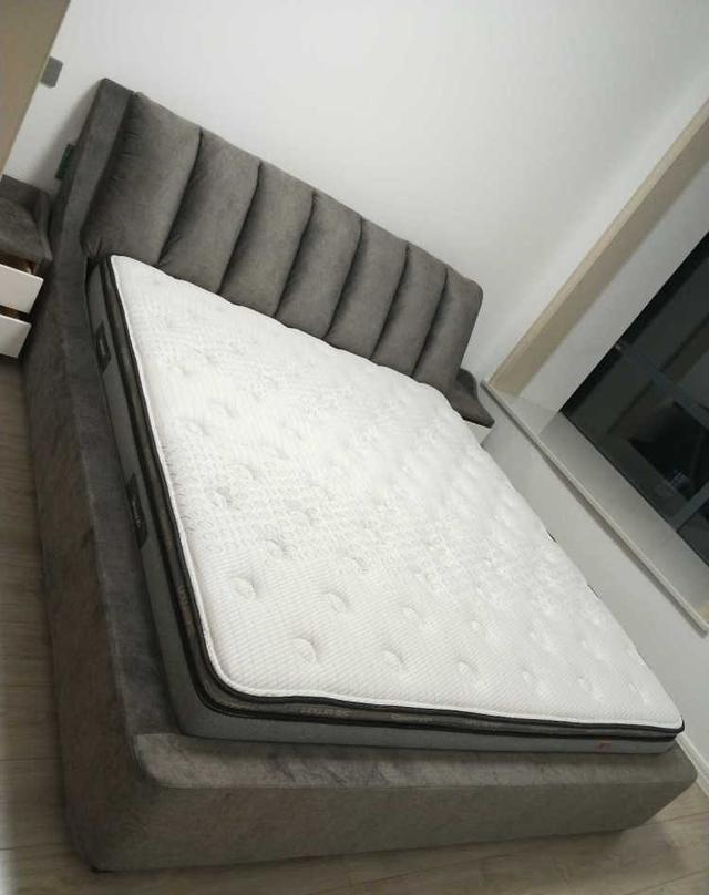 |晒晒装修18万的简欧风，入户玄关超实用大气，客厅沙发见了都赞