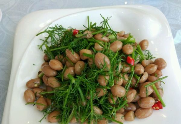 『』它和花生一起吃，天然“清肠菜”，美味可口，便秘没有了，肠道通畅