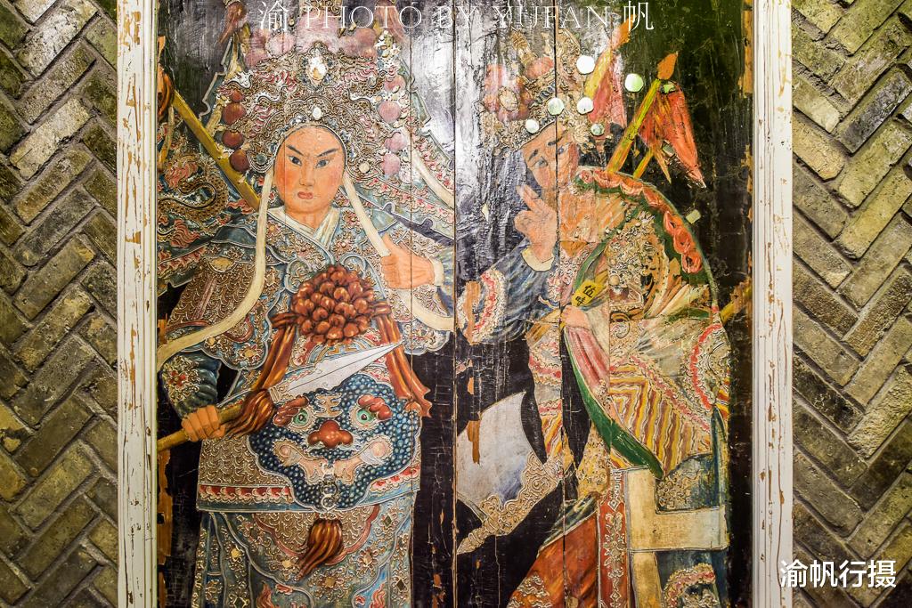博物馆|中国最大的门神展示馆，近万个门神让人大开眼界，老板是位美国人