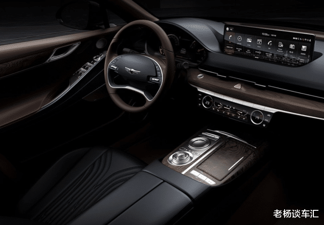 宝马5系▲红旗H9将迎来“最强劲敌”!轴距超3米,配魔毯悬挂,还搭V6引擎