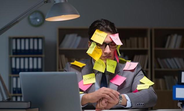 |又一个程序员进了ICU病房，谁为过度工作买单？