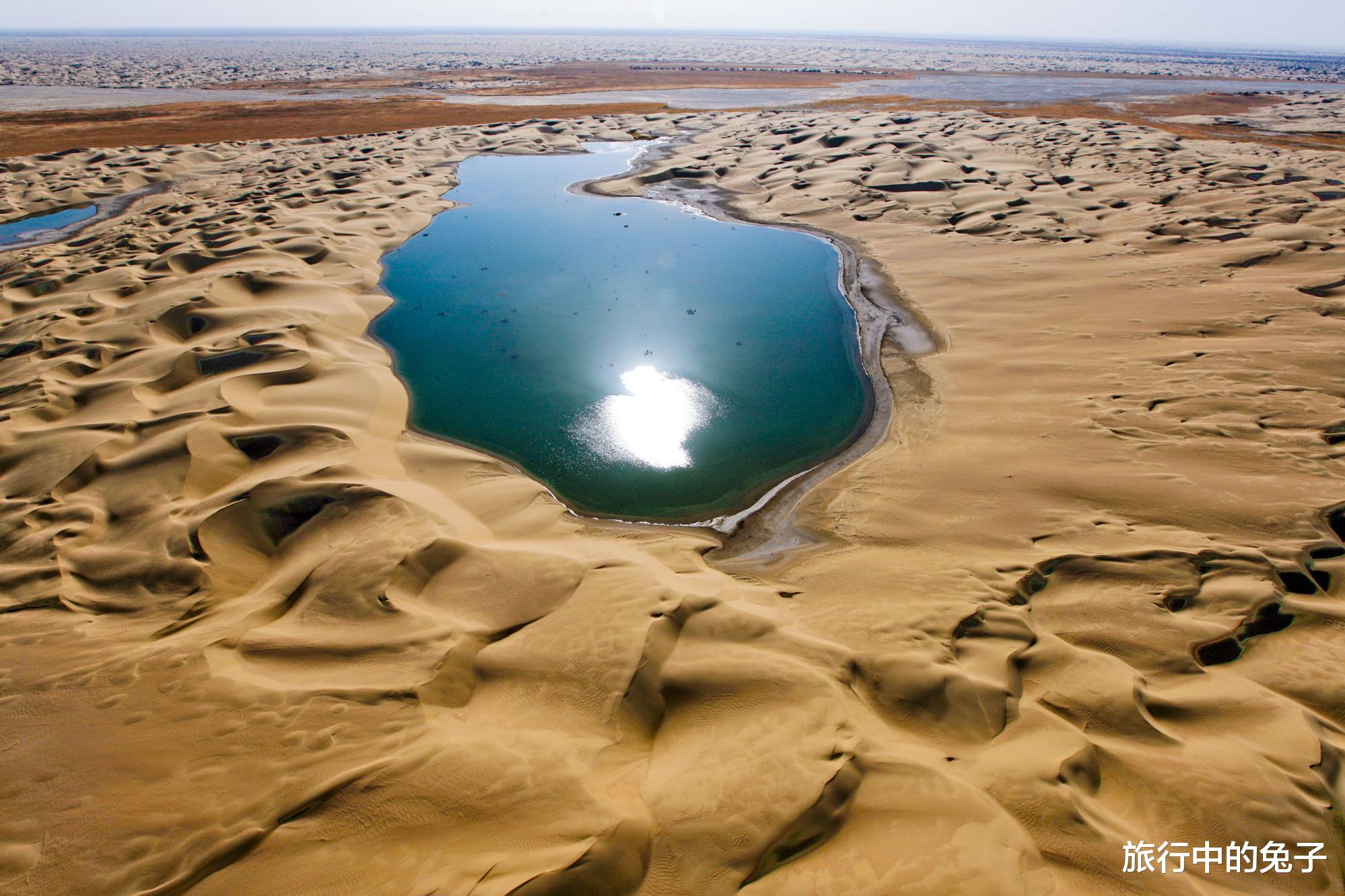 塔克拉玛干沙漠|中国最大沙漠下，隐藏着一片大海？淡水储量相当于8条长江