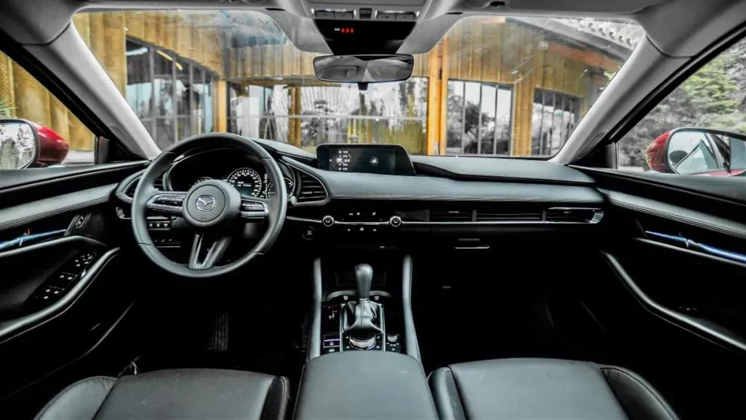 【马自达】人人叫好的马自达，为啥卖不动？