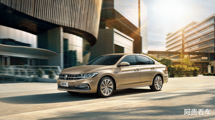 众泰|8月份卖最好的15款车，轿车9款，SUV仅4款，SUV不行了？