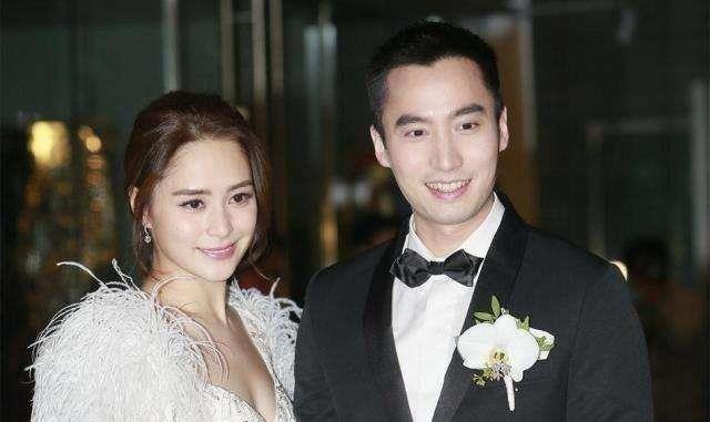 陈冠希■“艳照门”1400张照片，15位女星，陈冠希却称她和别的女孩不同