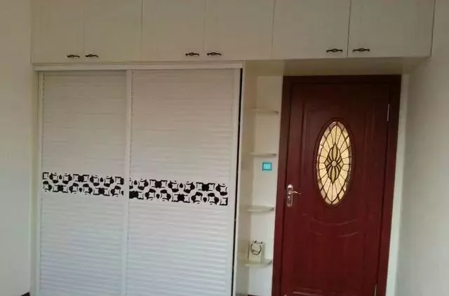 榻榻米|老公坚持客厅不吊顶！只走一圈石膏线！完工反而漂亮还实惠！