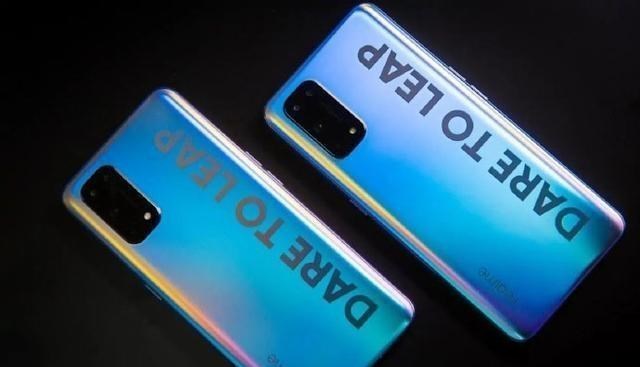 英特尔|谁才是2千元最强旗舰？华为OV小米大乱战，实力最强的是？