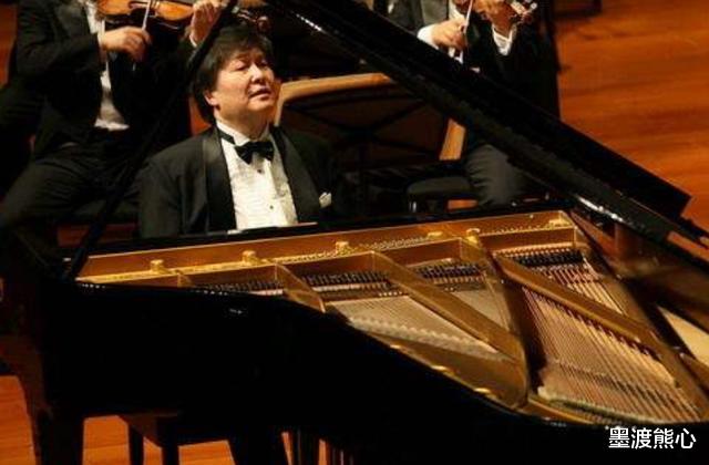 |52年前,钢琴天才殷承宗名声大噪,后来带女儿移居美国