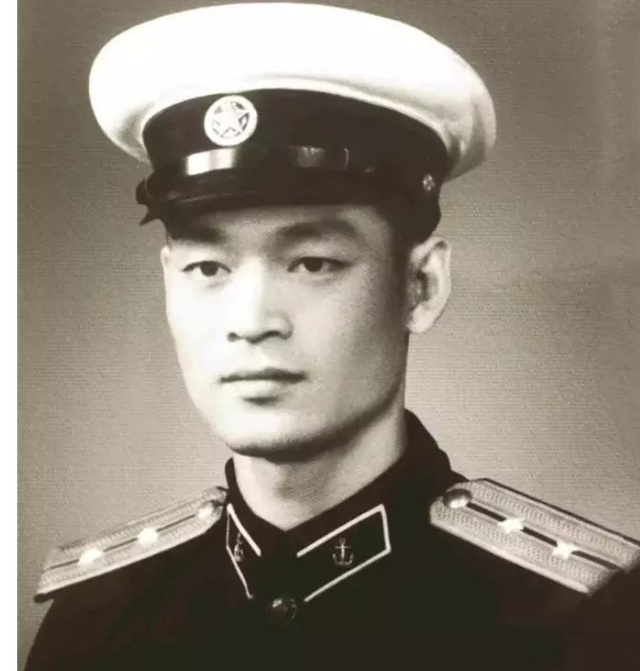 许世友|火箭军首位军事学女博士是谁?开国上将许世友的孙女