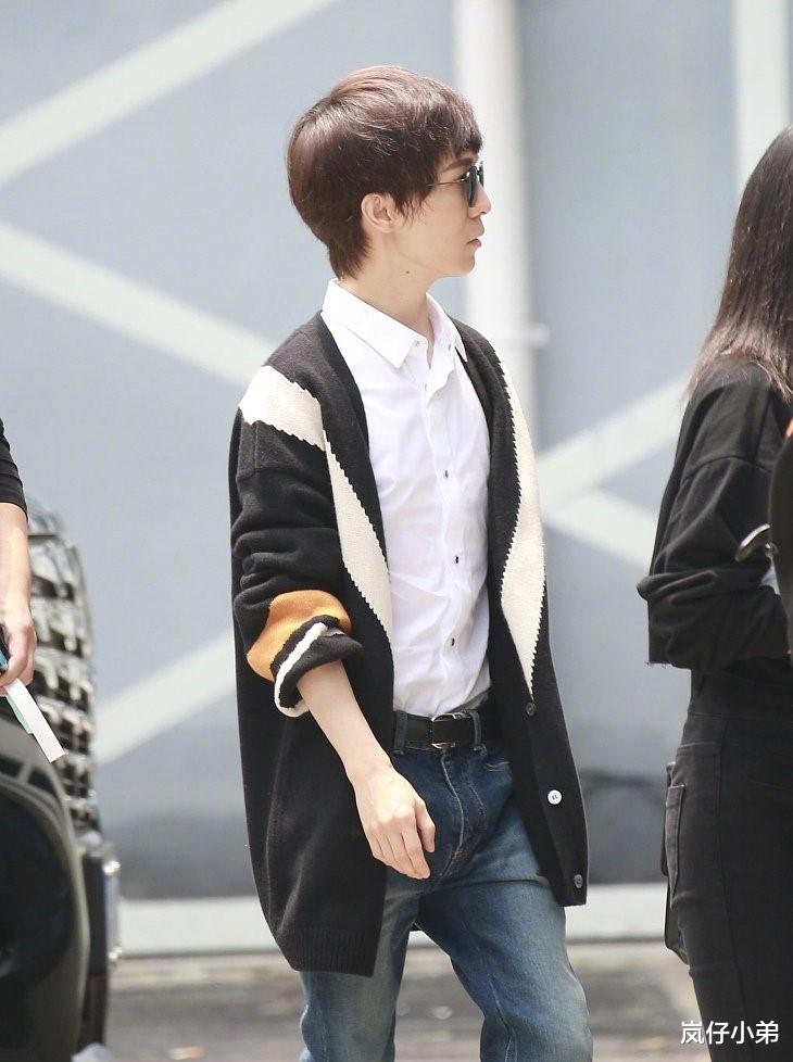 「少年之名」《少年之名》开录五大导师亮相,程潇发色成焦点,还有惊喜嘉宾现身