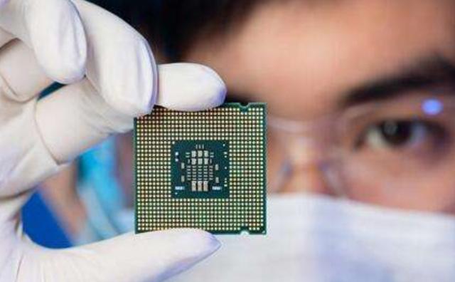 华为▲315亿！华为再次传来好消息？外媒：美国这下真没辙了？