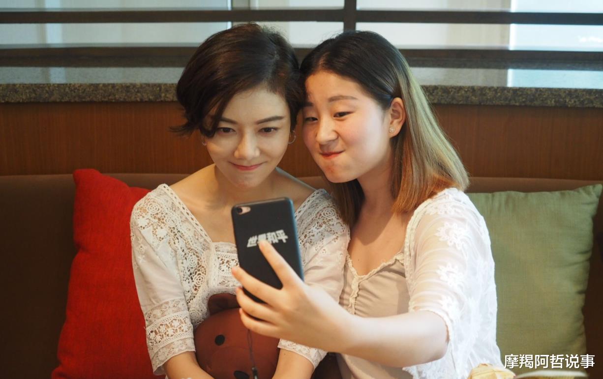车晓|22岁就继承40亿家产，两任妻子都是当红女星，如今却落魄成这样