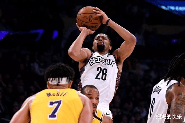 「湖人队」三方交易出炉?湖人要41+14超级后卫,杜兰特和詹姆斯都圆梦了