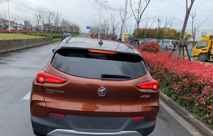 昂科拉■13万左右怎么选?别克昂科拉还是起亚智跑?来听听车主的用车感受