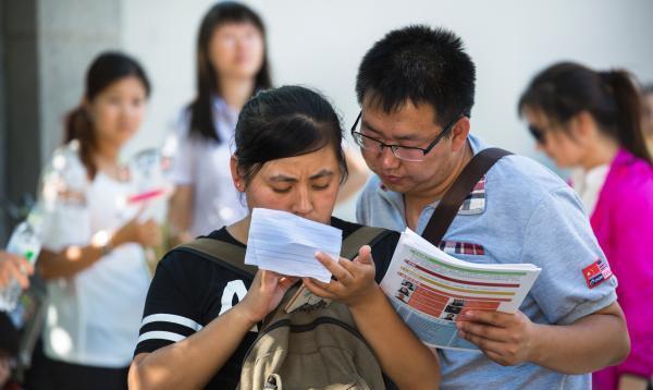 考试|高考成绩不在白天公布，原来另有玄机，考生：放过我吧，太煎熬！