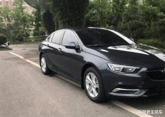 「b级车」最良心B级车，车长4米9全系9AT，18万跌到13.9万，买朗逸后悔了