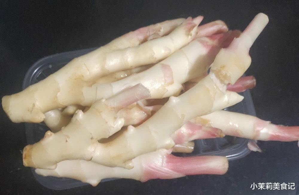 黄芪|三伏天,女人最该多吃这小零食,每天3块,胜过吃参汤,精神度夏